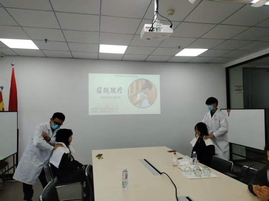 平安产险绍兴中心支公司：关爱员工健康，工会开展肩颈理疗活动